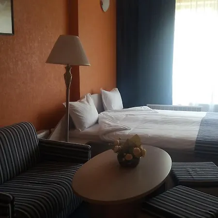 Perfect Hotel Yamna